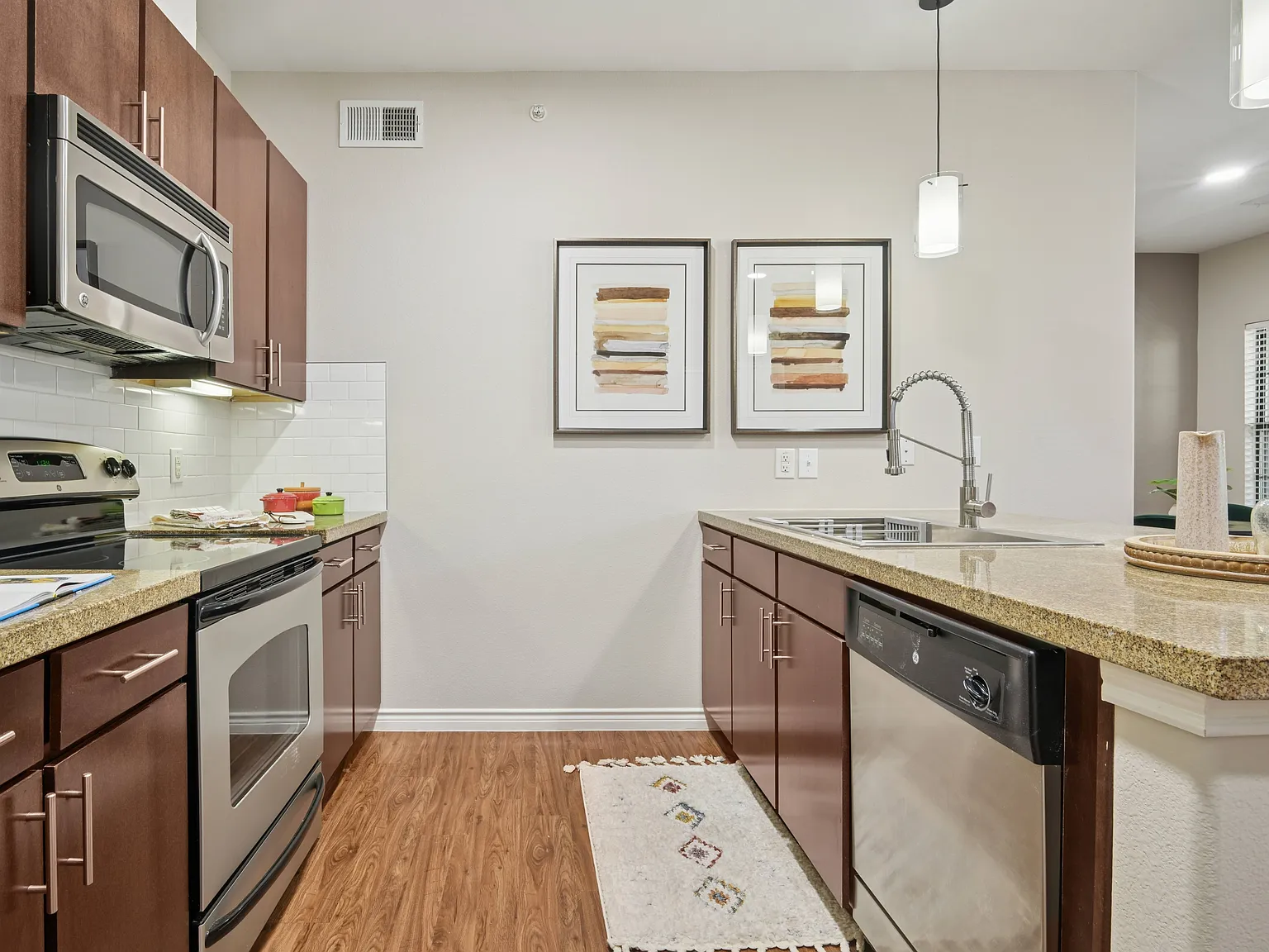 Greenhaven Apartments — Photo 3