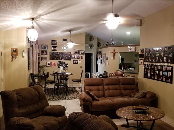 4th image of 1104 Lake Idamere Blvd