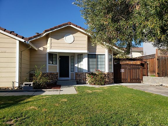 2nd image of 3357 San Saba Dr