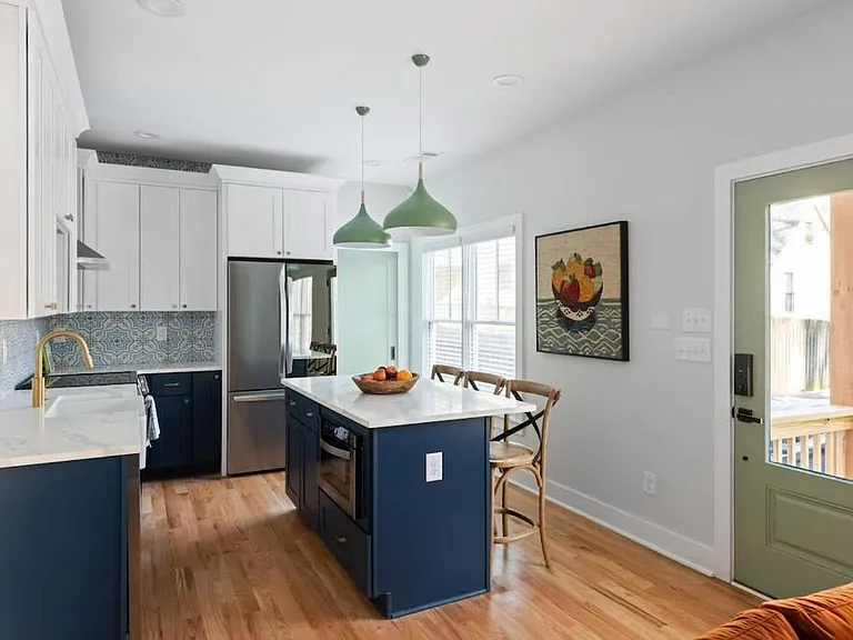 1393 Glenwood Ave #CH — Photo 2