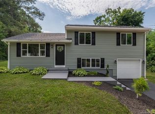 705 Griffin Rd, South Windsor, CT 06074