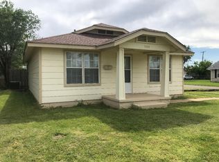 1300 N Lee St, Altus, OK 73521