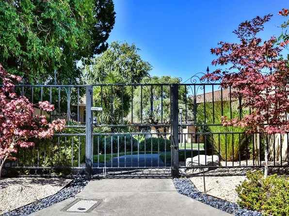 183 Guadalupe Drive, Sonoma, CA 95476