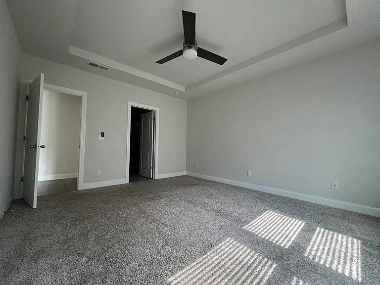 1095 Holland Ridge Way — Photo 12
