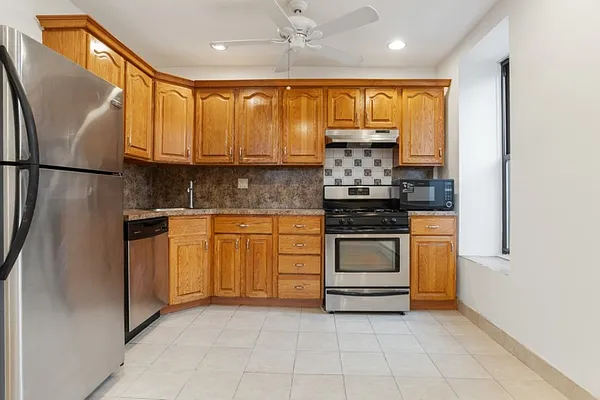 Rented by Corcoran | media 4
