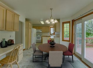 7236 Winding Brook Rd, Perrysburg, OH 43551