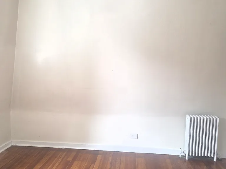 45 Linden St #3 — Photo 5