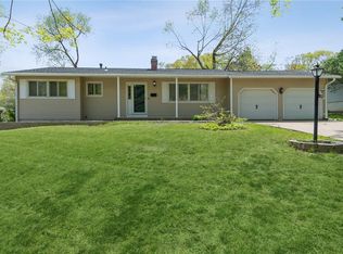 2031 Northgate Dr NE, Cedar Rapids, IA 52402