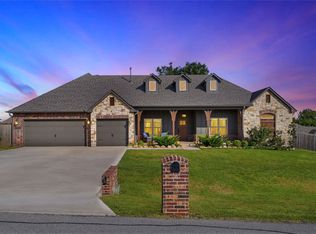 2115 E 45th Cir S, Sand Springs, OK 74063