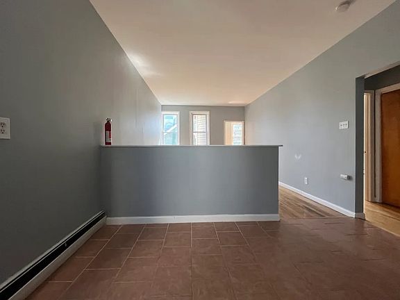 3rd image of 1048 Broadway #404