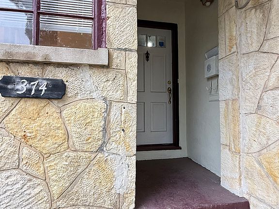 3rd image of 374 Meredith Dr