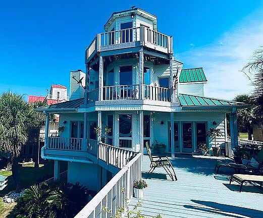Main Deck View of House