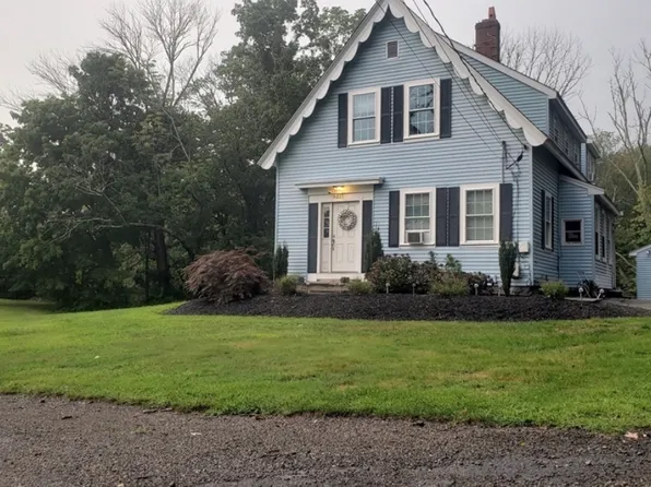 221 South St #2, Raynham, MA 02767