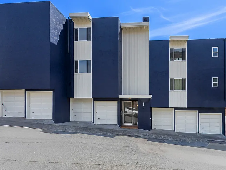 70 Crestline Dr #6 — Photo 35