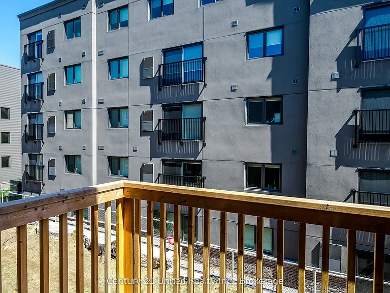 1630 Hetherington Dr #4 — Photo 35