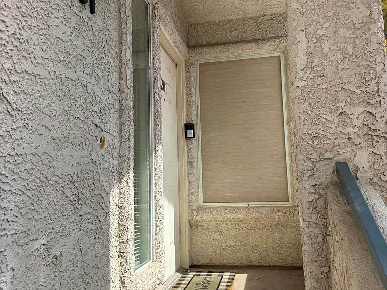 3115 Casey Dr #201 — Photo 2