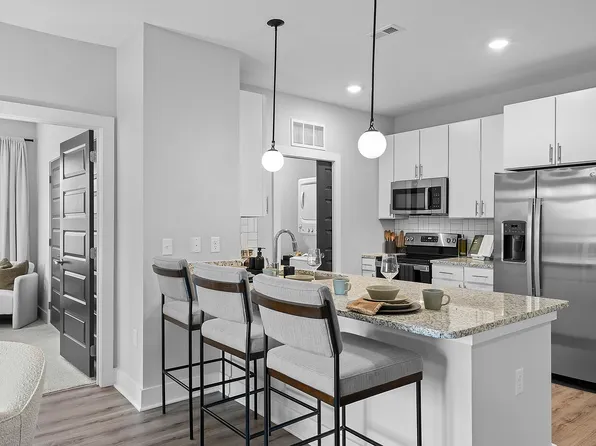 Lively at Drayton Mills