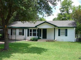810 W Wolfe St, Grand Saline, TX 75140