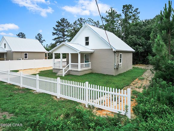 5th image of 10477 NW Azalea St