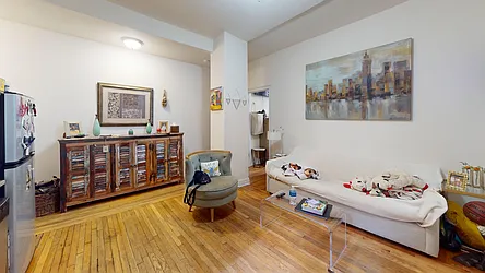 Rented by Bond New York