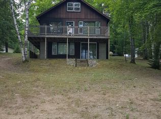13828 W Shore Dr, Millersburg, MI 49759