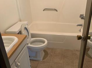 389 20th Ave NE, Hickory, NC 28601