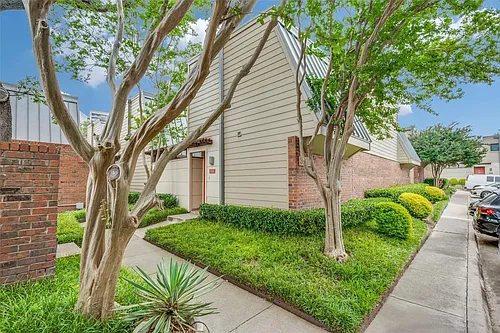 3935 Buena Vista St #A Photo 1 3935 Buena Vista St #A Photo 1