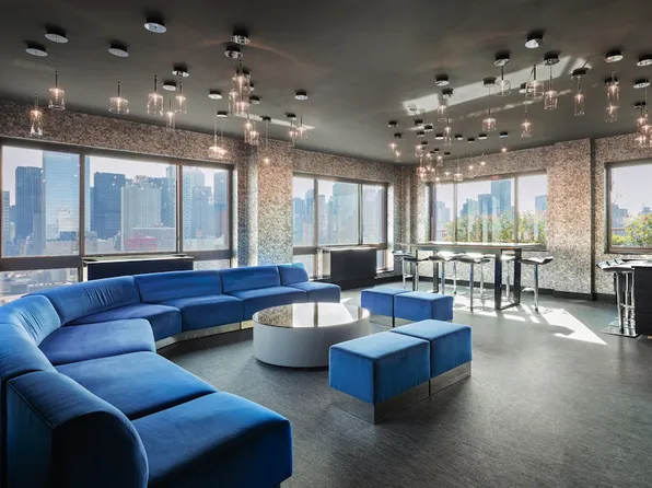 500 West 56th Street image 10 of 15