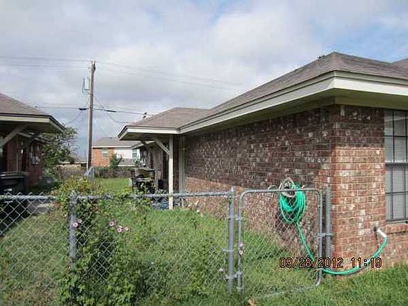 2nd image of 3901 Hitchrock Dr