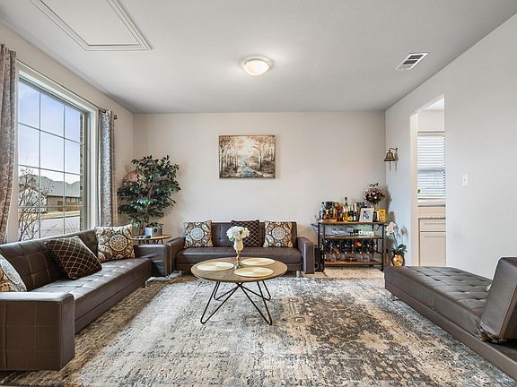 3rd image of 15601 Carnoustie Ln