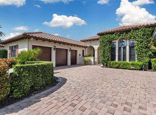 2199 Residence Cir, Naples, FL 34105