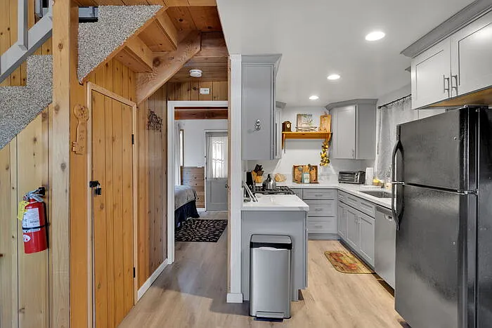 42651 Falcon Ave — Photo 10