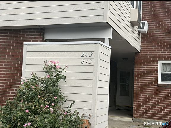 3rd image of 213 West Walk #213
