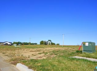 409 W 5th St, Crooks, SD 57020