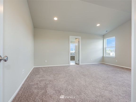 5th image of 7324 83rd (Lot #31 Div. 4) Drive NE