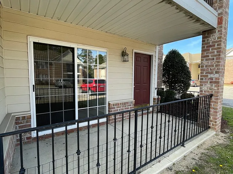 1761 Renwick Dr #101 — Photo 8