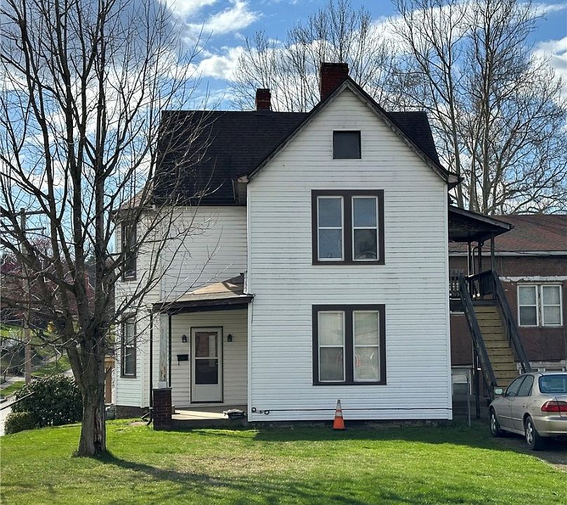 2nd image of 404 E Main St