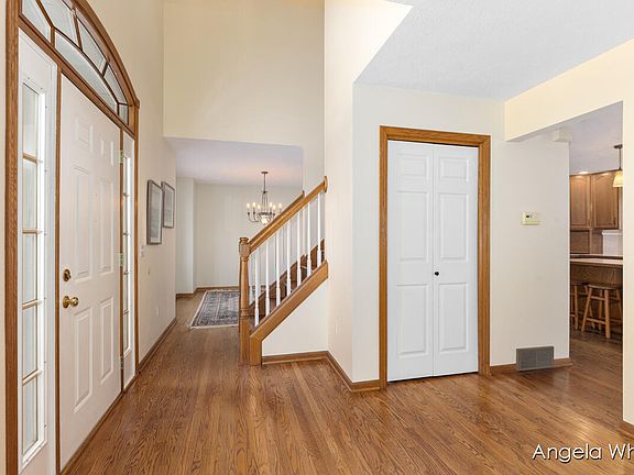 4th image of 5361 Cottondale Dr SW