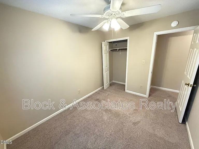 120 Greenmont Ln — Photo 20