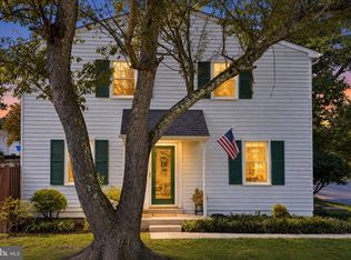 1757 Sharwood Pl, Crofton, MD 21114