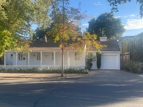 1st image of 245 E Spain St