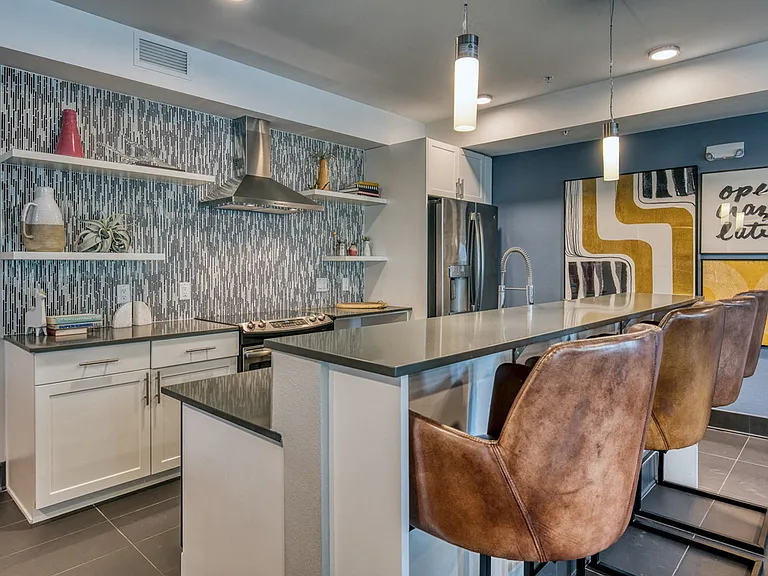 The Villas at Beardslee — Photo 36