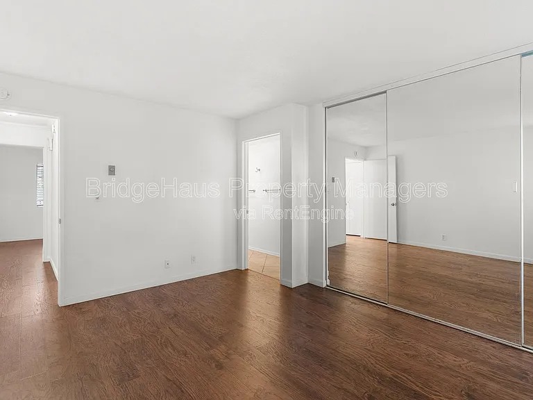5750 Friars Rd #204 — Photo 25