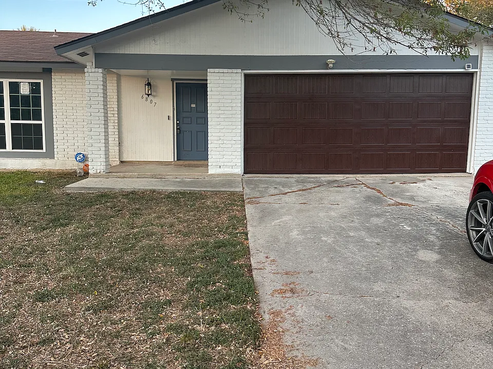 6807 Laguna Norte