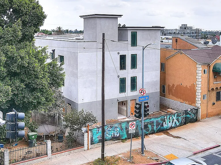 610 N Soto St — Photo 3