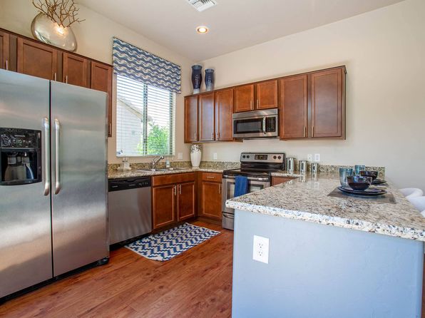 2495 N Desert Links Dr #4