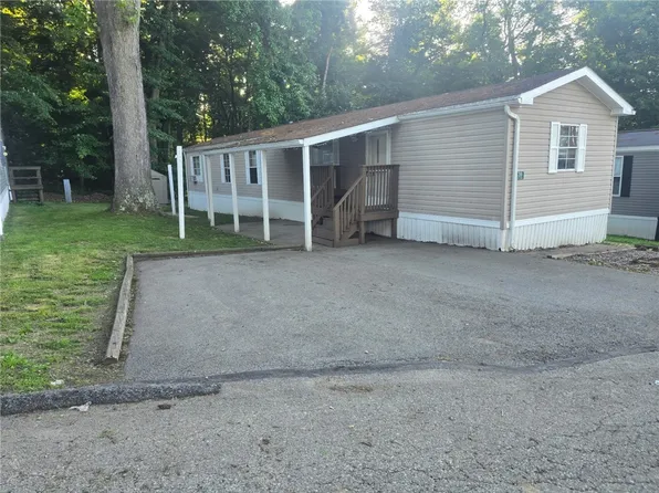 139 Lambert Ln, Greensburg, PA 15601
