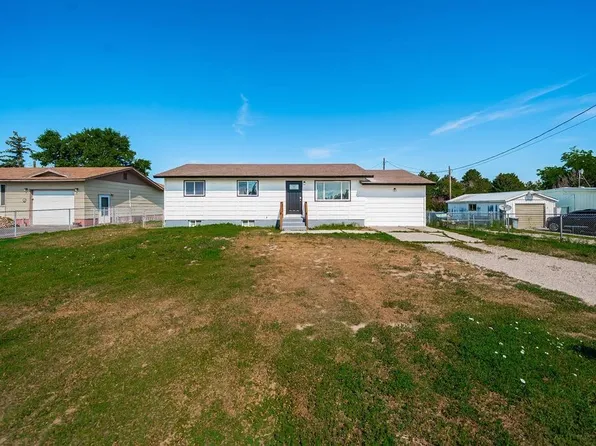 1611 Frontage Rd, Blackfoot, ID 83221