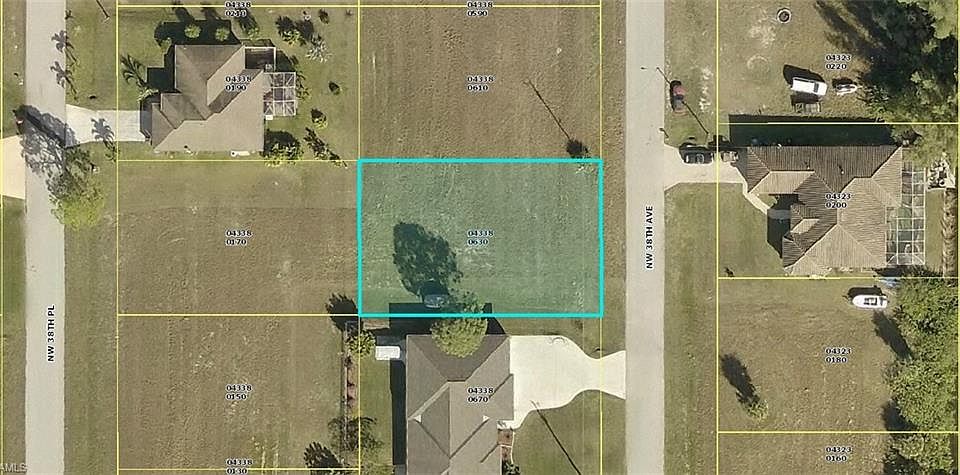 1st image of 2332 NW 38th Ave