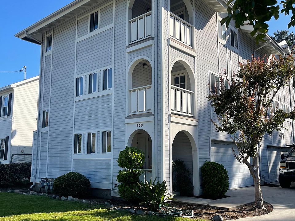 1st image of 930 Cypress Ave #2